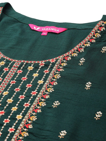 Varanga Women Plus Size Green Embroidered Straight Kurta Paired With Tonal Bottom And Printed Dupatta.